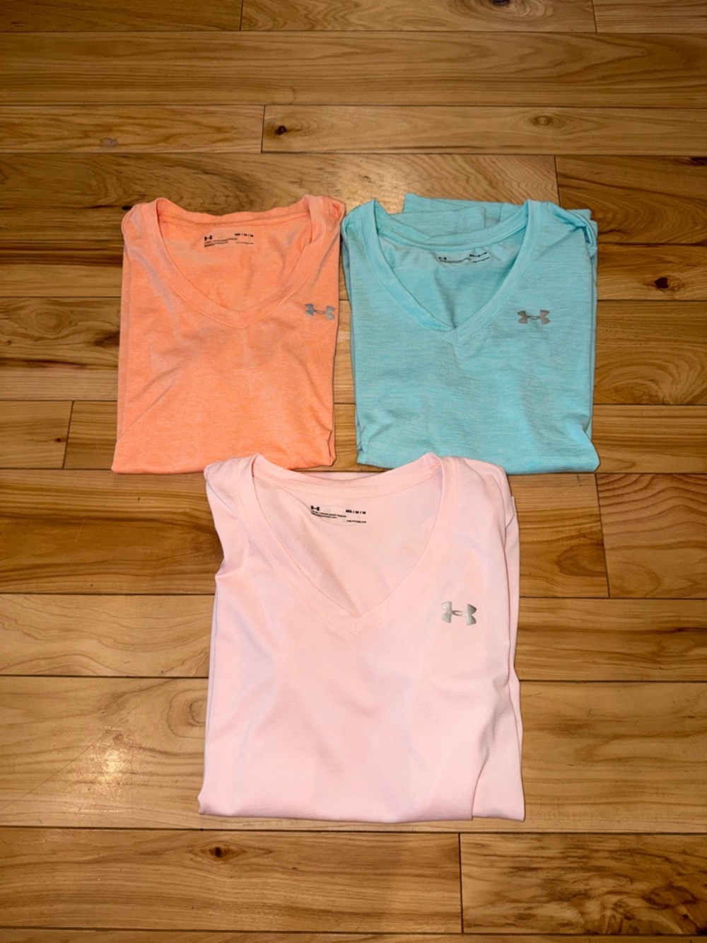 Lot of 3 Under Armour Women's V-Neck Athletic Tops - Orange, Aqua & Light Pink M
